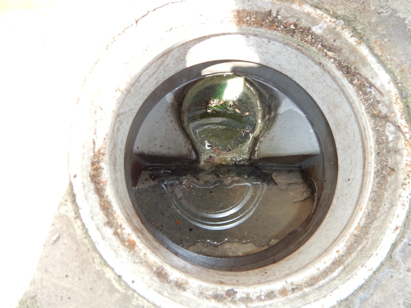 施工前2-排水ます・排水管高圧ジェット洗浄